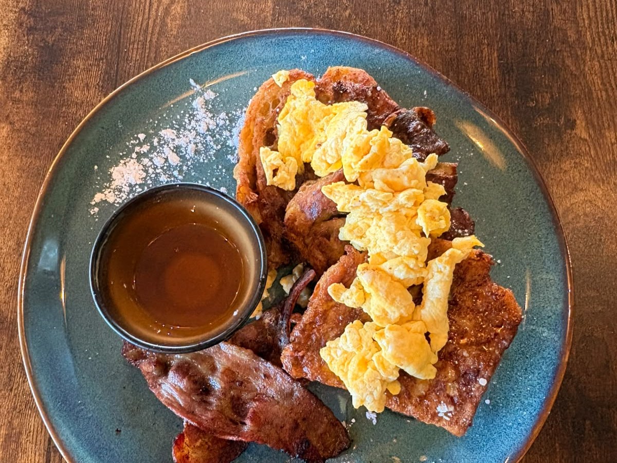 French toast breakfast with bacon and egg